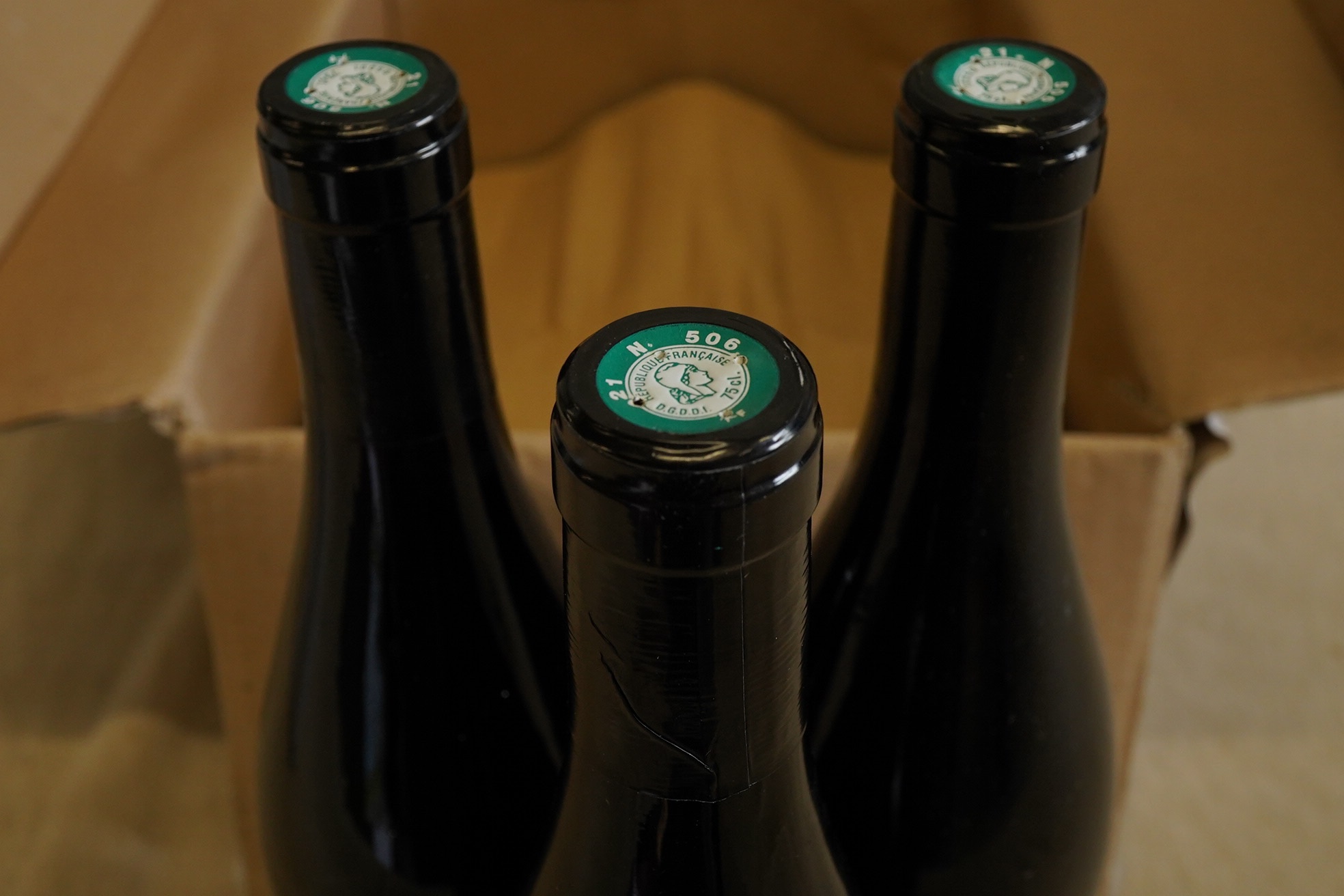 Cercle des Vins Fins, Charmes-Chambertin Grand Cru, 2004